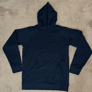 Men’s Izod hoodie.